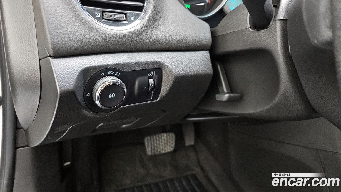 ChevroletGMDaewoo Cruze 2012