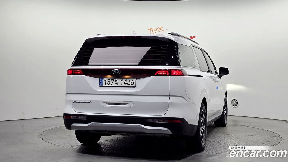 Kia Canival 2021
