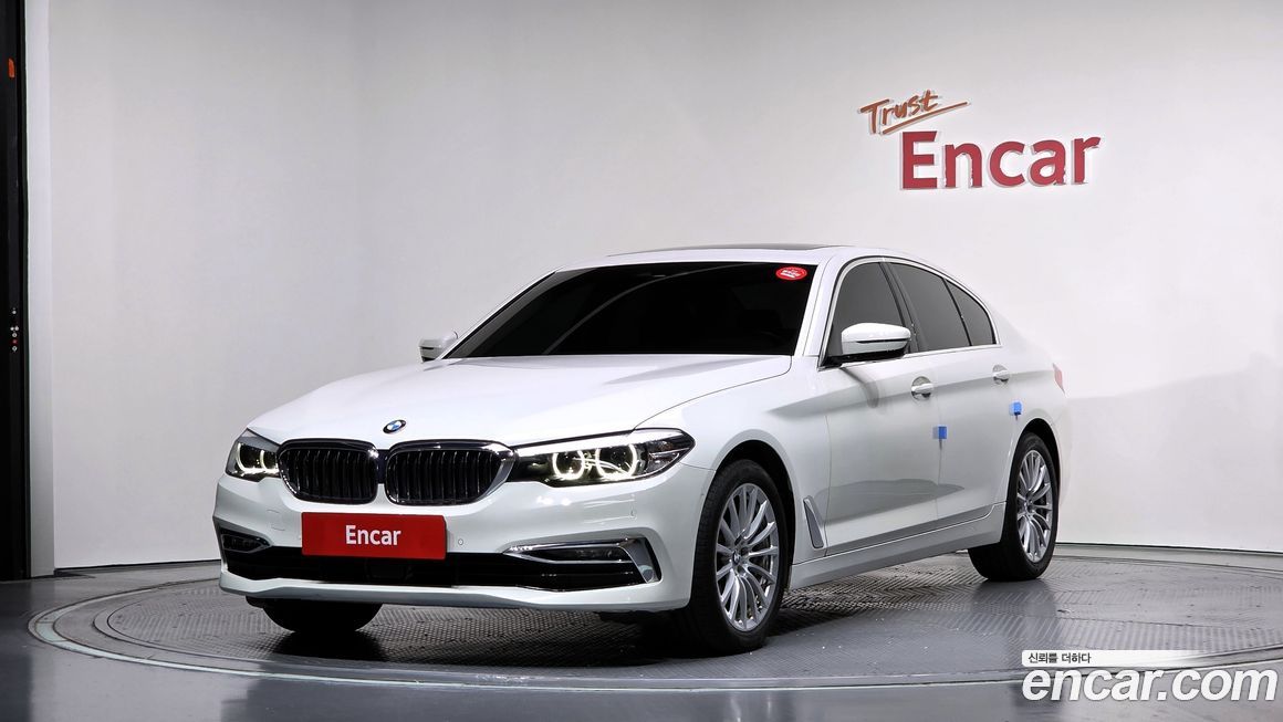 BMW 5-Series 2019