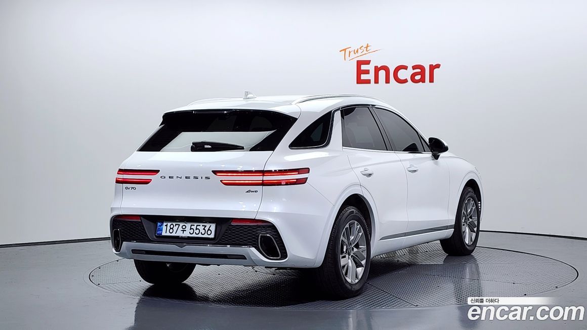 Genesis GV70 2022