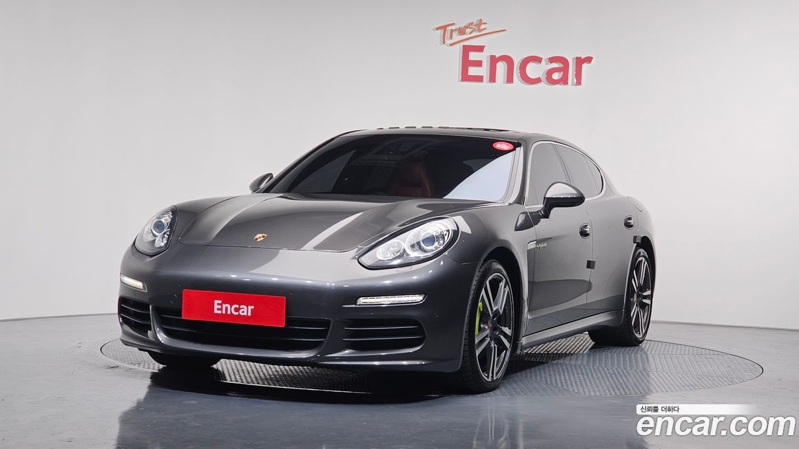 Porsche Panamera 2014