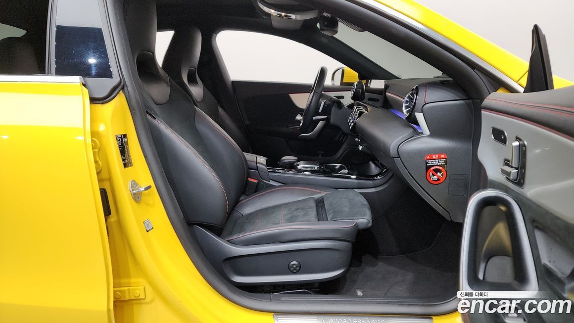 Mercedes-Benz CLA-Class 2023