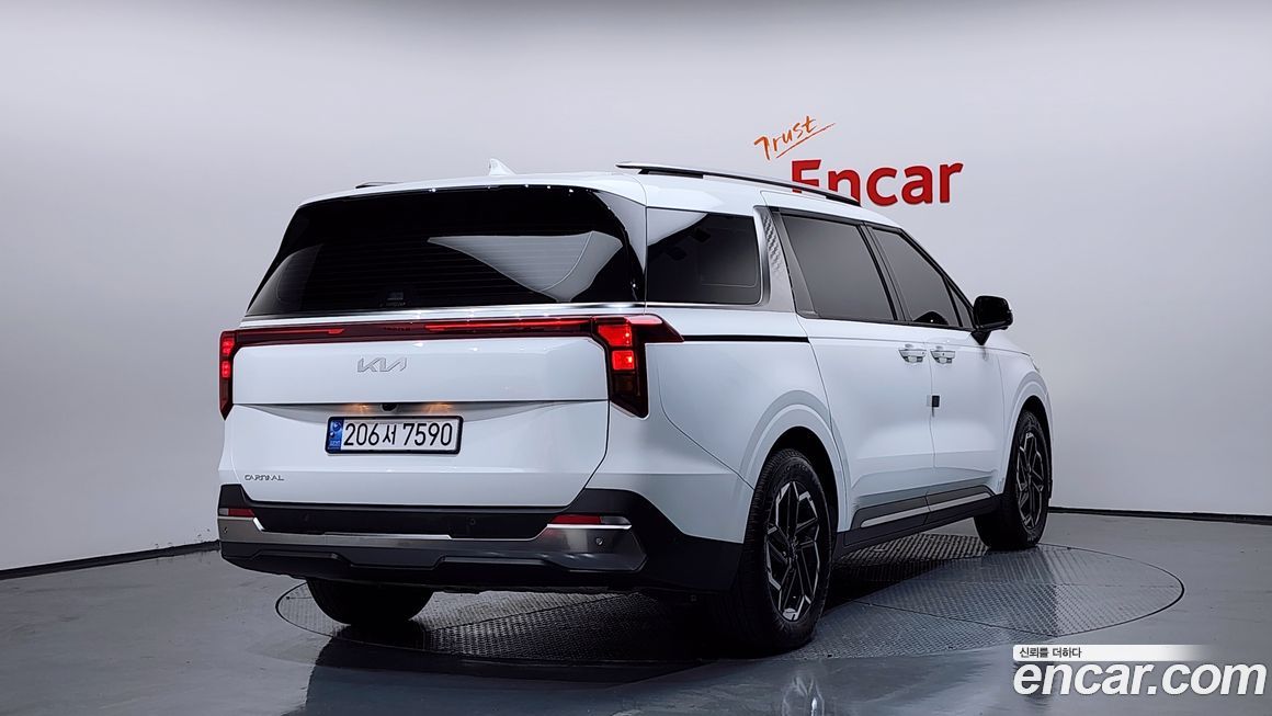 Kia Canival 2025