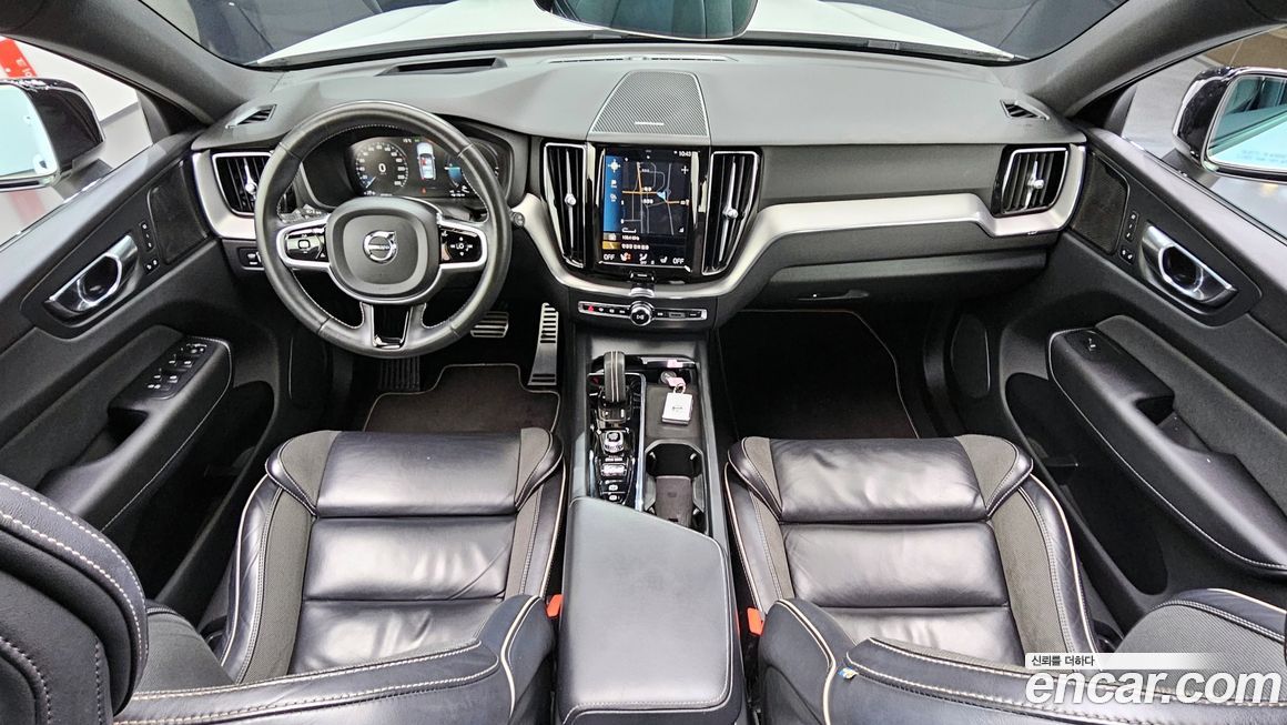 Volvo XC60 2021