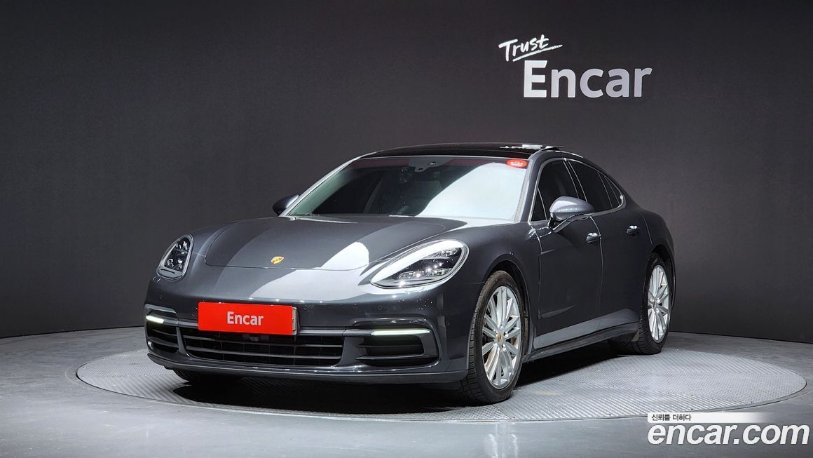Porsche Panamera 2018