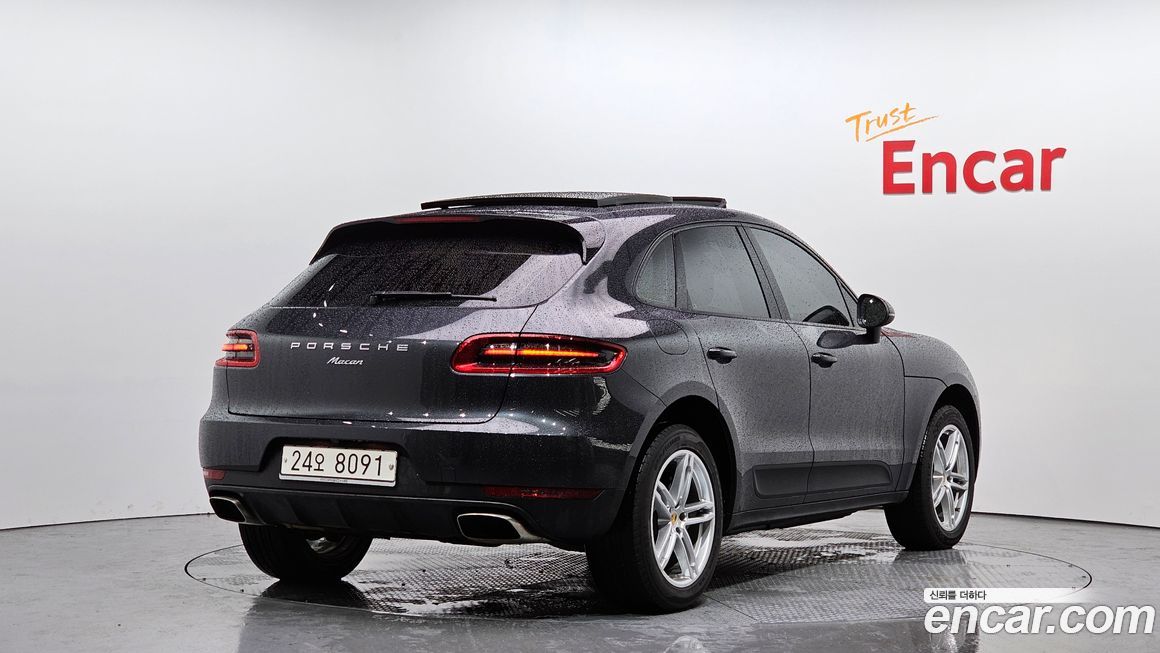 Porsche Macan 2018