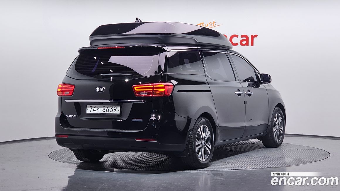 Kia Canival 2019