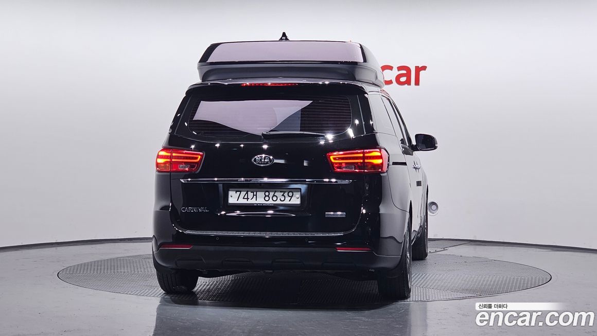 Kia Canival 2019