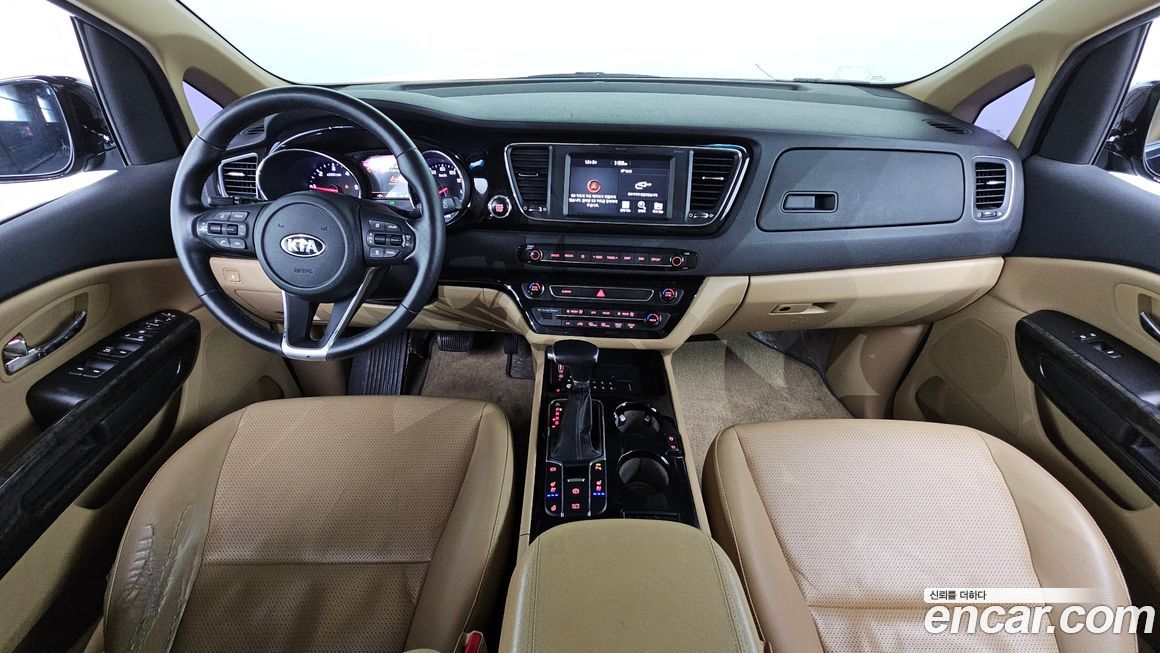 Kia Canival 2019