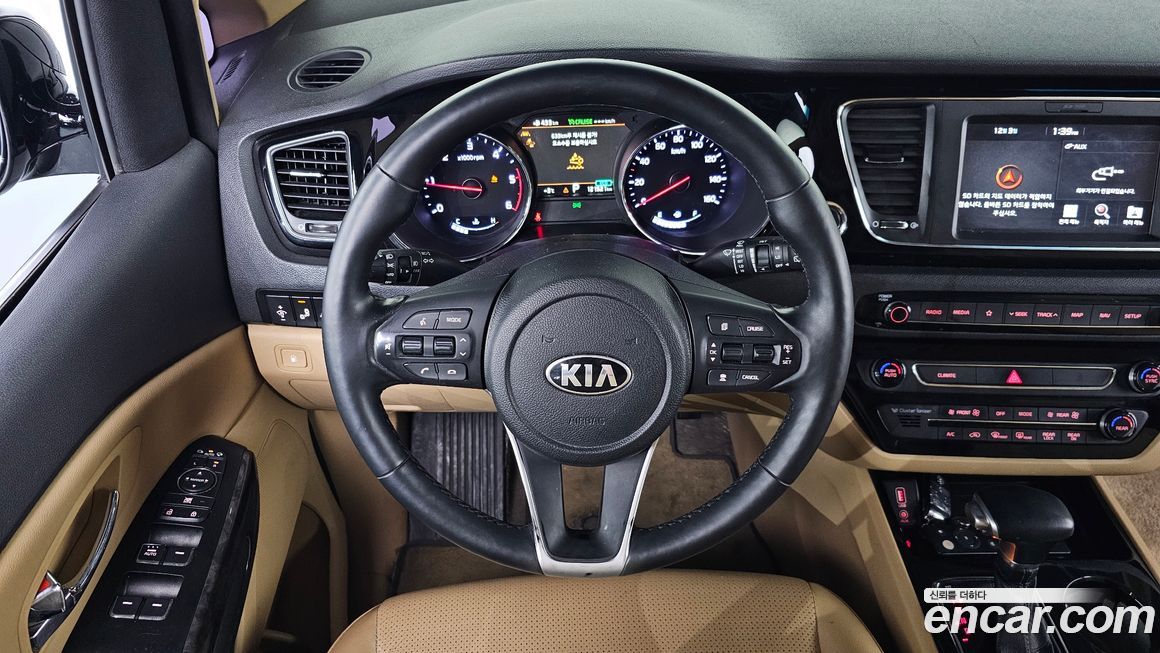 Kia Canival 2019