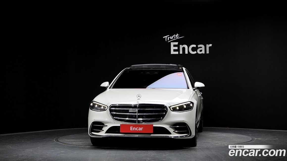 Mercedes-Benz S-Class 2021