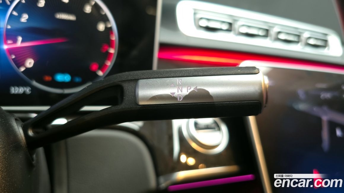 Mercedes-Benz S-Class 2021