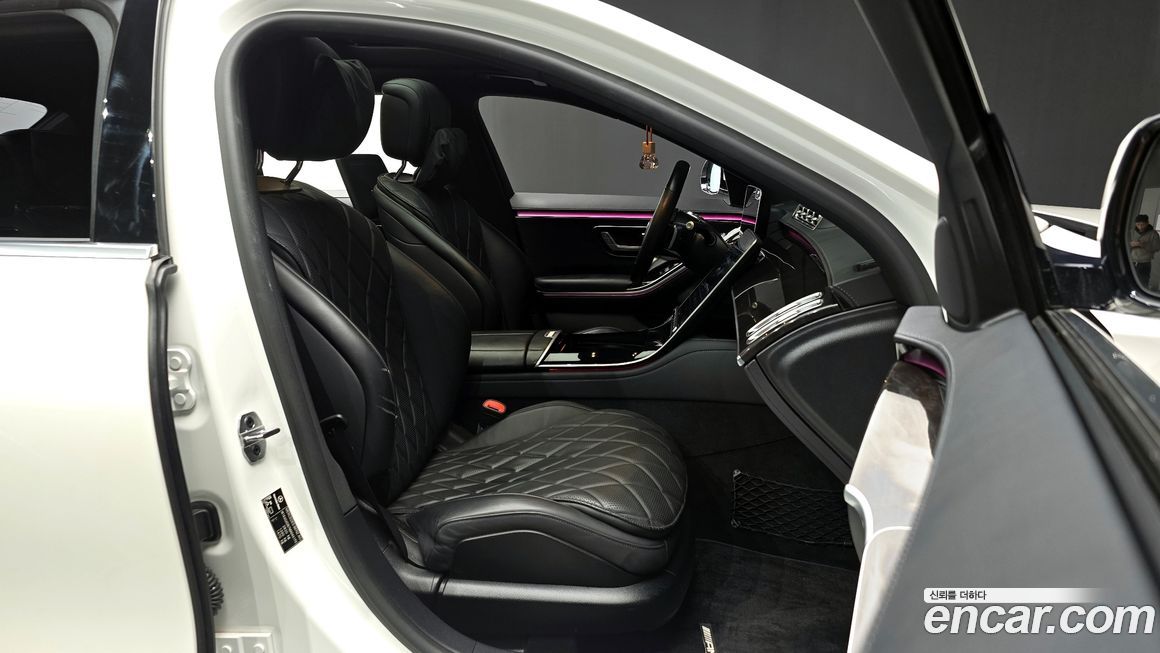 Mercedes-Benz S-Class 2021