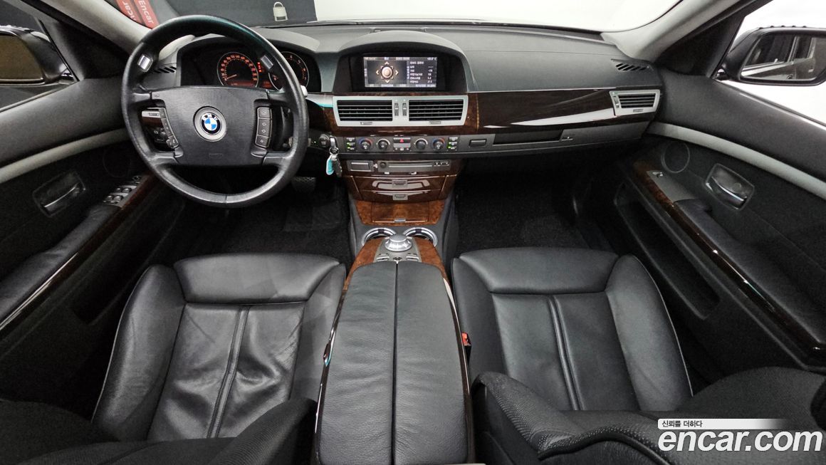 BMW 7-Series 2004