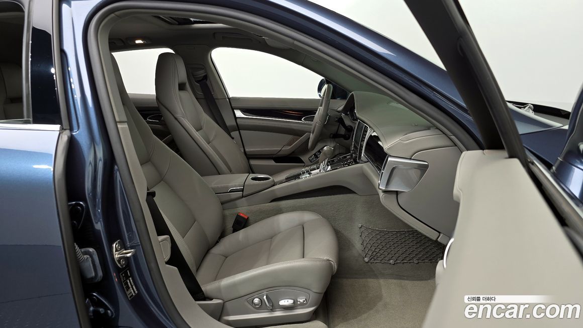 Porsche Panamera 2010