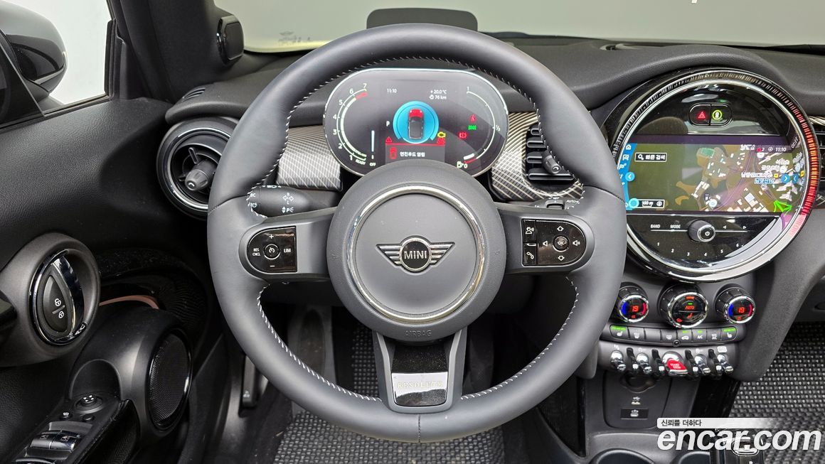 Mini Cooper Convertible 2024