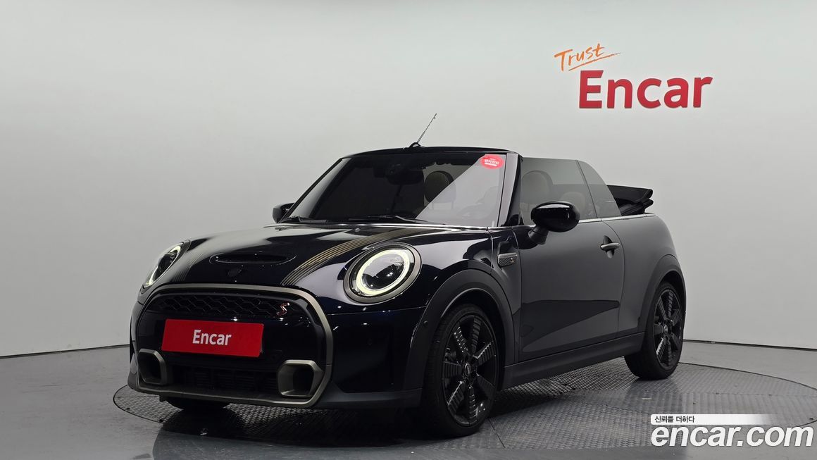 Mini Cooper Convertible 2024