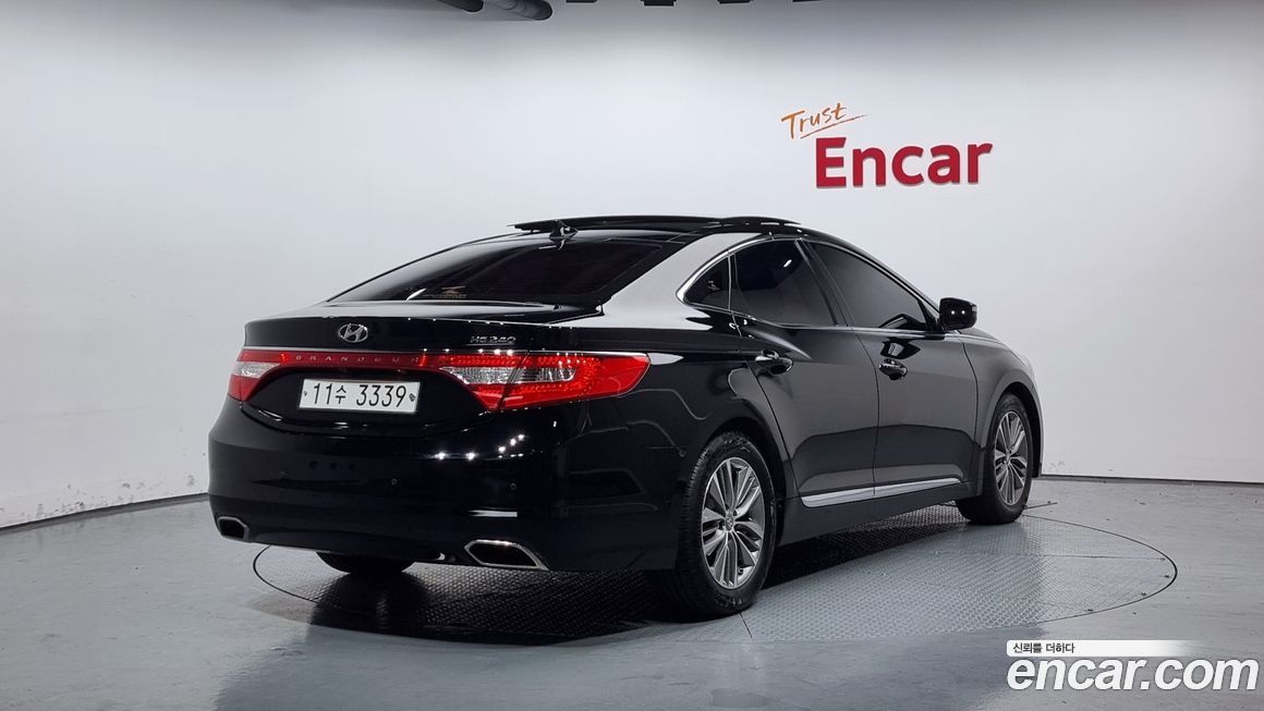 Hyundai Grandeur 2016
