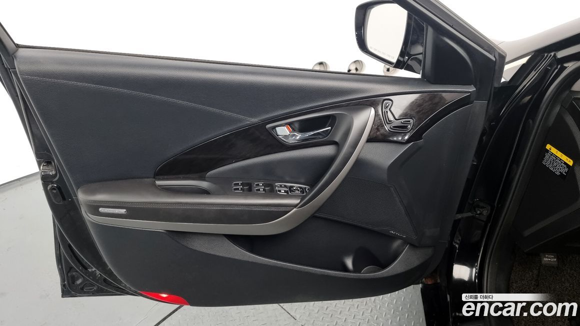 Hyundai Grandeur 2016