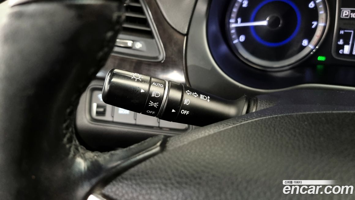 Hyundai Grandeur 2016