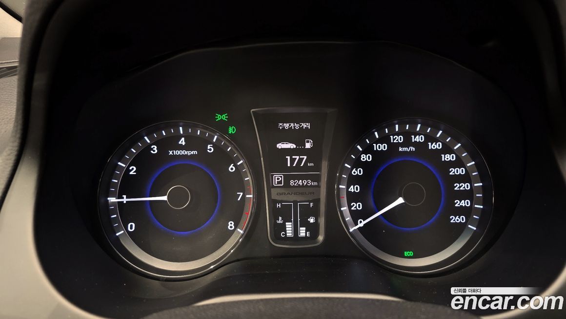 Hyundai Grandeur 2011