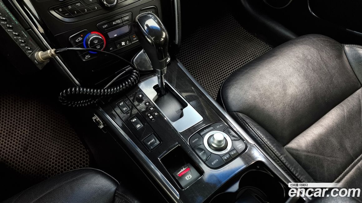 Renault-KoreaSamsung SM7 2012