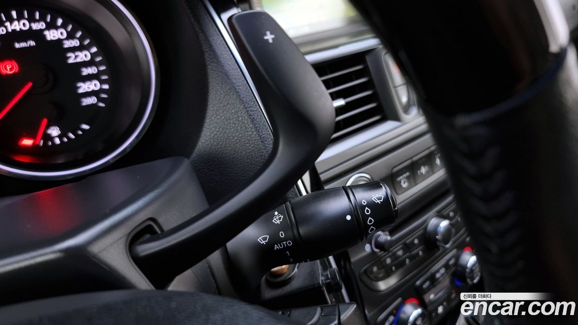 Renault-KoreaSamsung SM7 2012