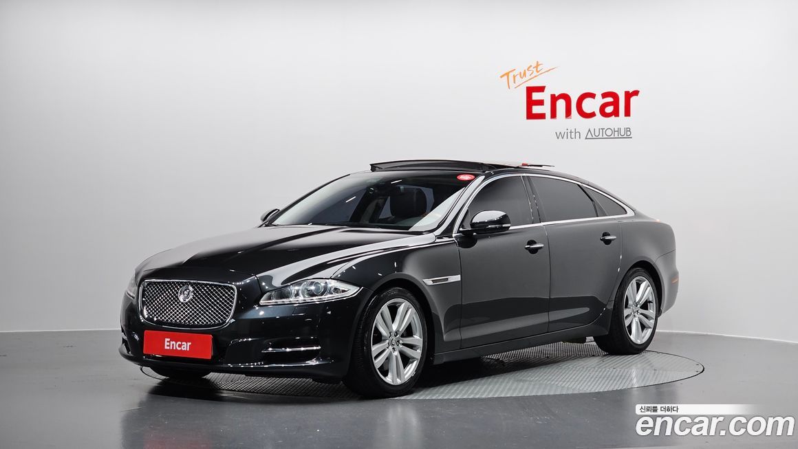 Jaguar XJ 2011