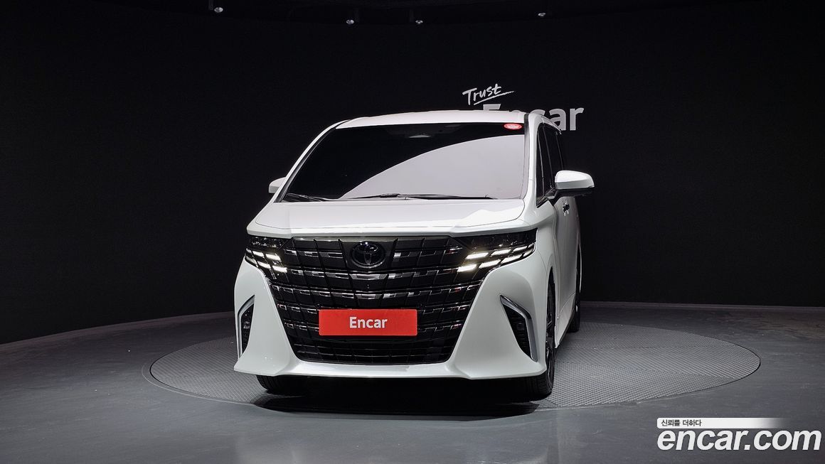 Toyota Alphard 2024