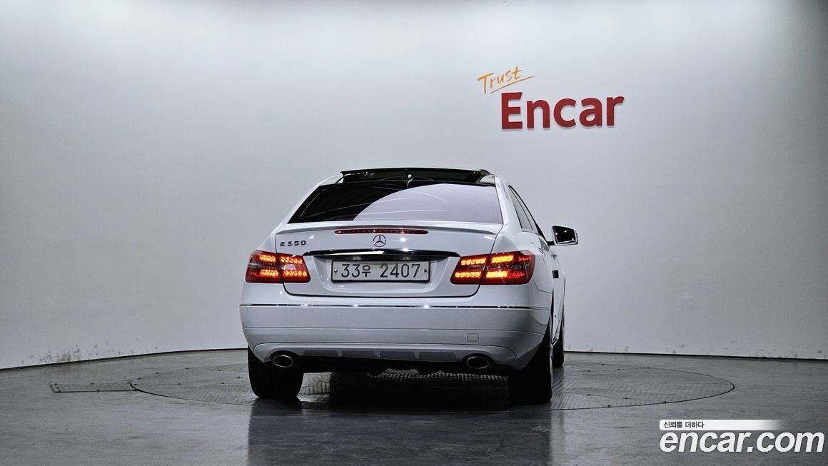 Mercedes-Benz E-Class 2013