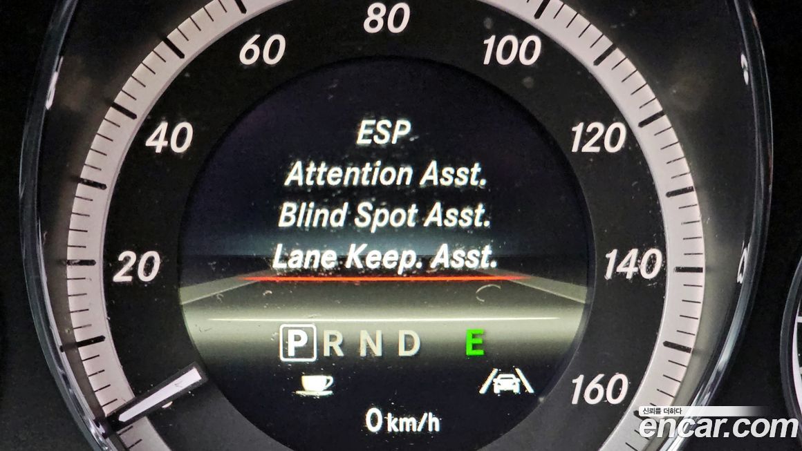 Mercedes-Benz E-Class 2013