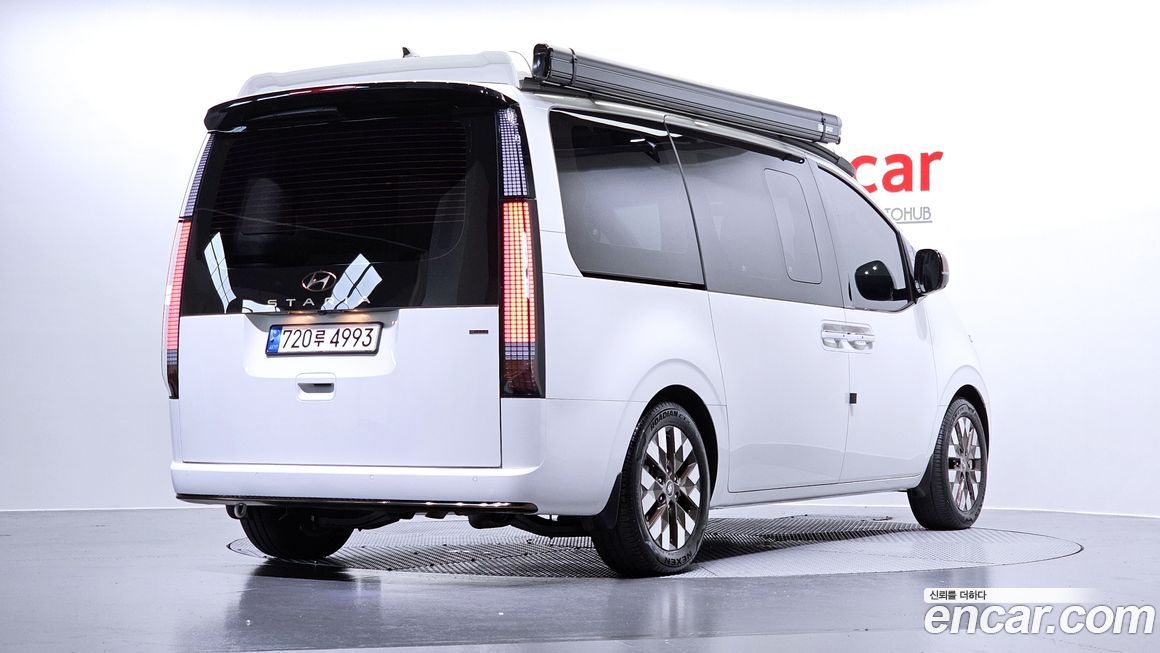 Hyundai Staria 2023