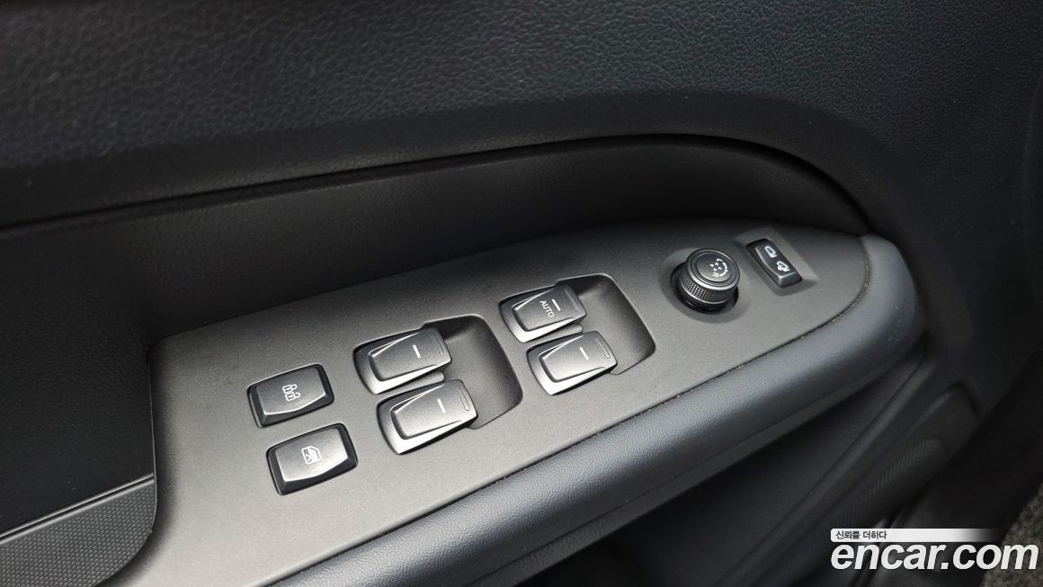 KG_Mobility_Ssangyong Rexton 2019