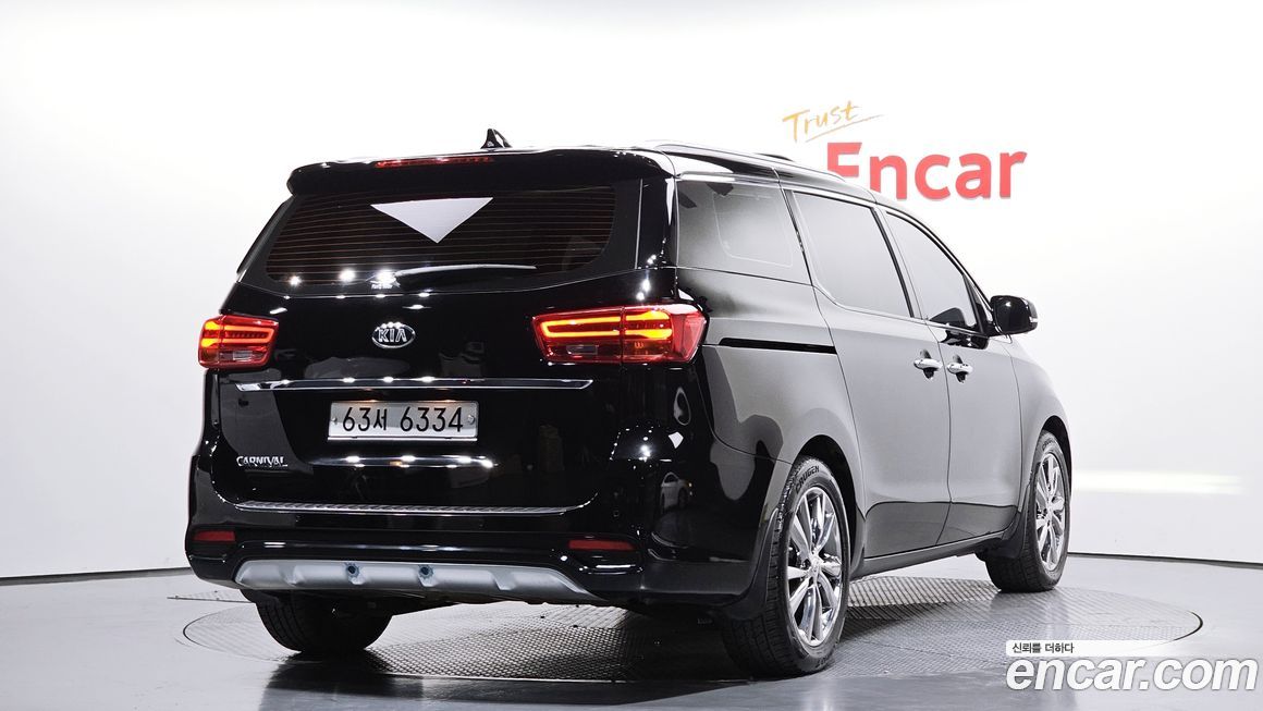 Kia Canival 2019