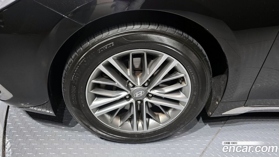 Hyundai Grandeur 2019