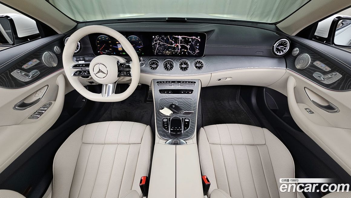 Mercedes-Benz E-Class 2023