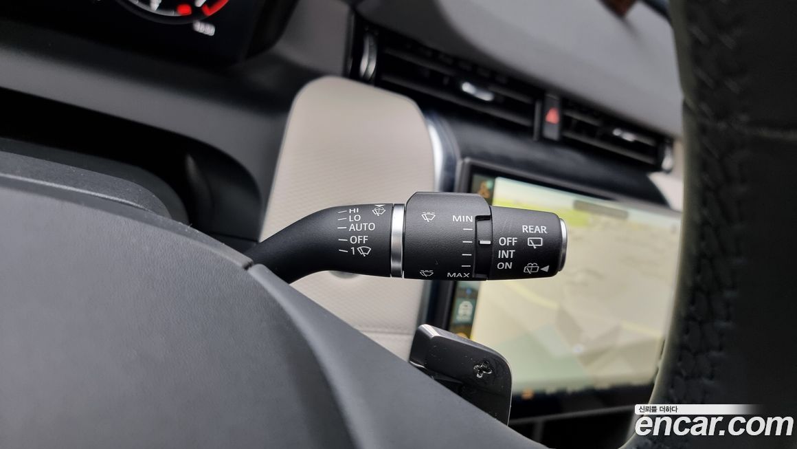 Land Rover Discovery Sport 2024