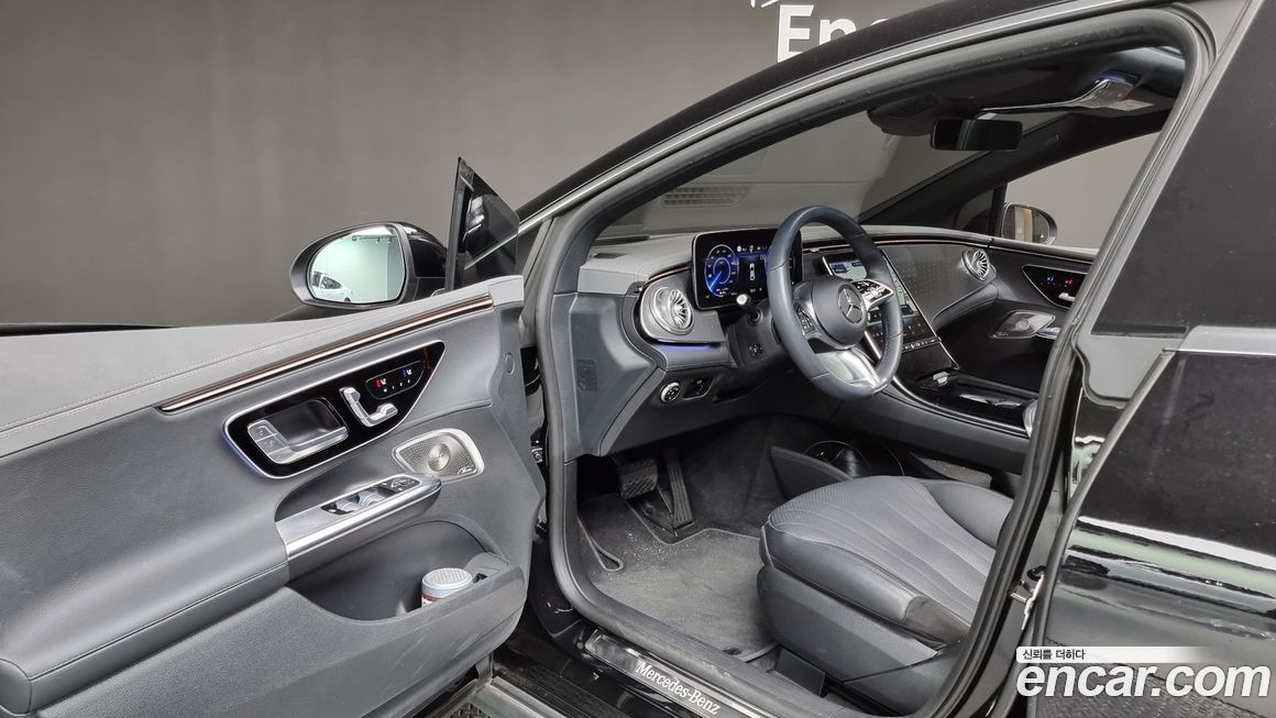 Mercedes-Benz EQE 2023