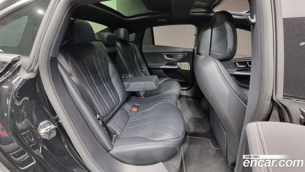 Mercedes-Benz EQE 2023