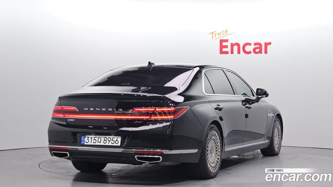 Genesis G90 2021