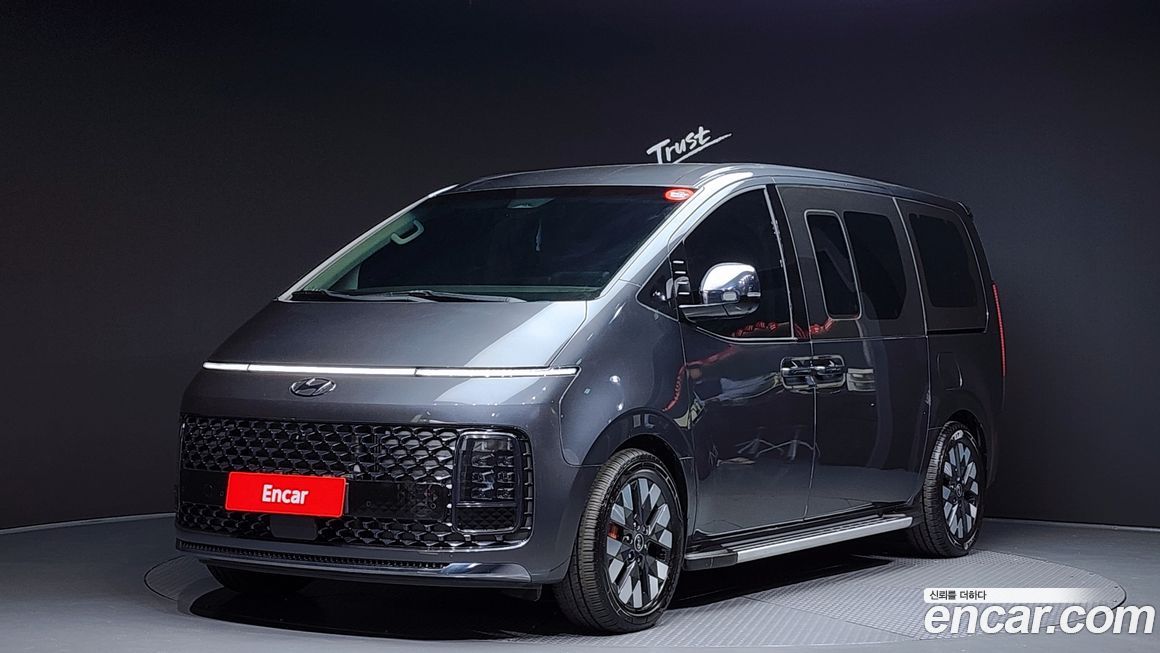 Hyundai Staria 2023