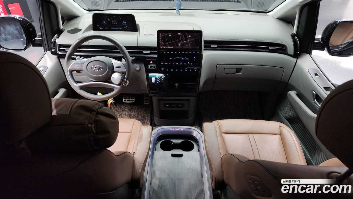 Hyundai Staria 2023