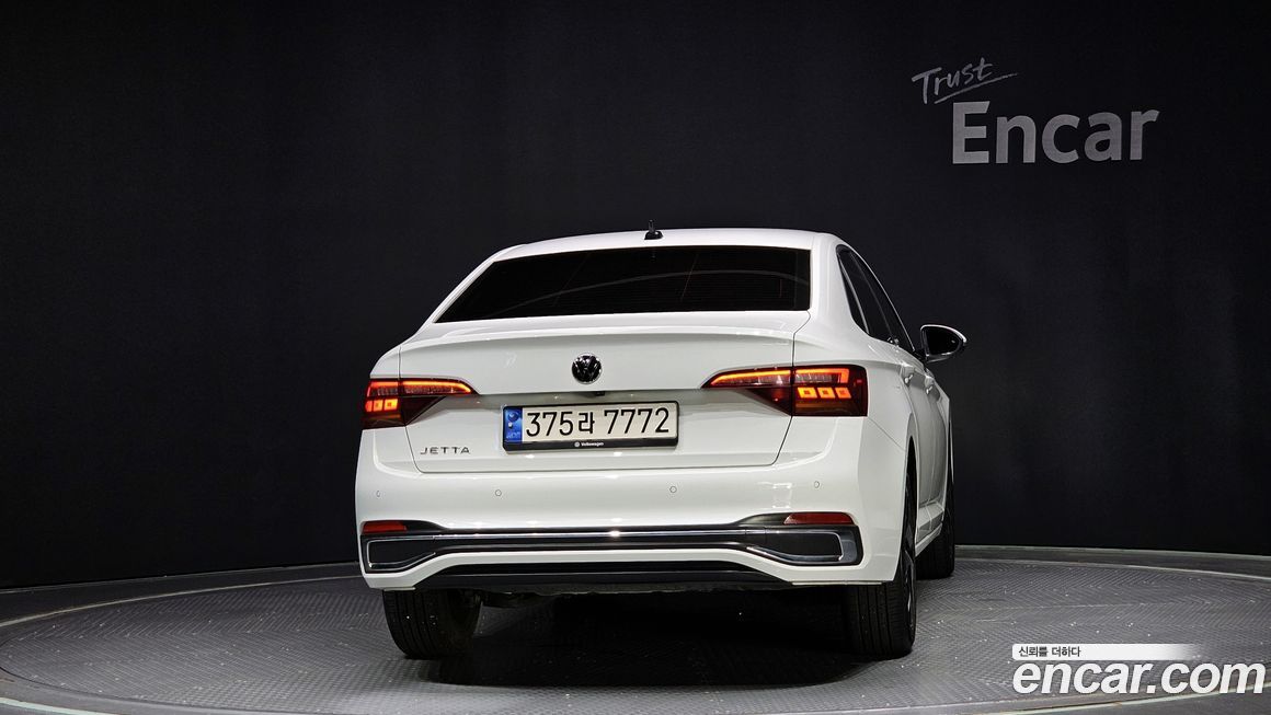 Volkswagen Jetta 2023