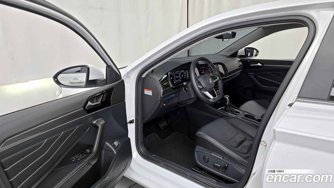 Volkswagen Jetta 2023