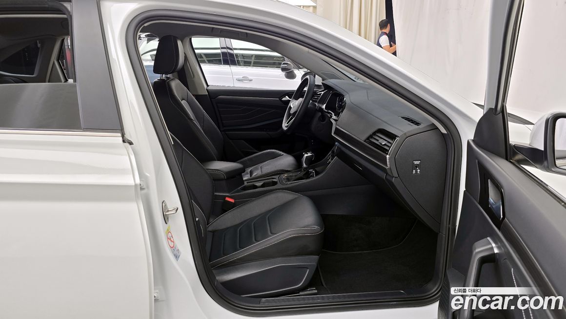 Volkswagen Jetta 2023