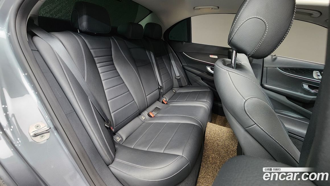 Mercedes-Benz E-Class 2017