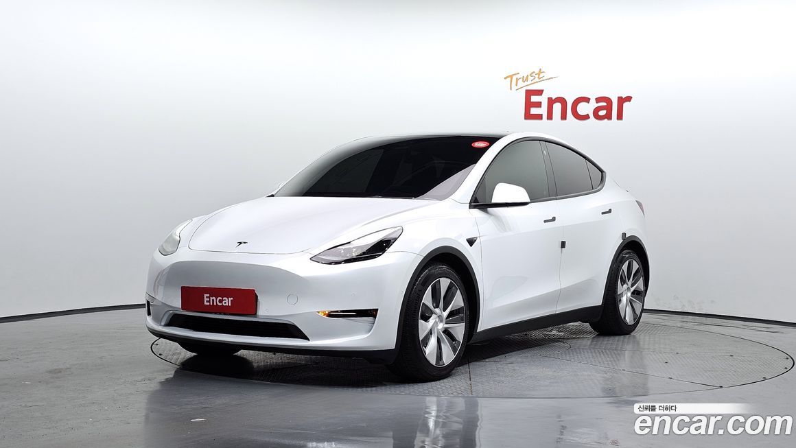 Tesla Model Y 2021