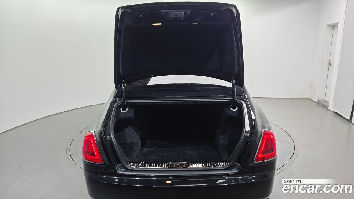 Rolls-Royce Ghost 2020