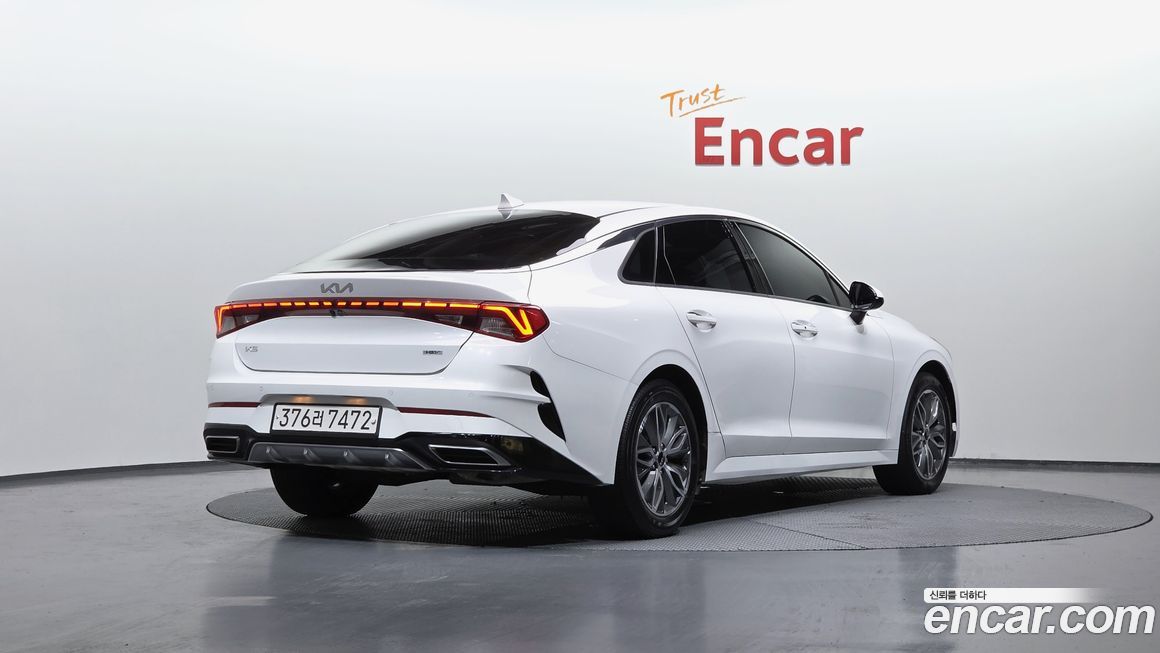 Kia K5 2023