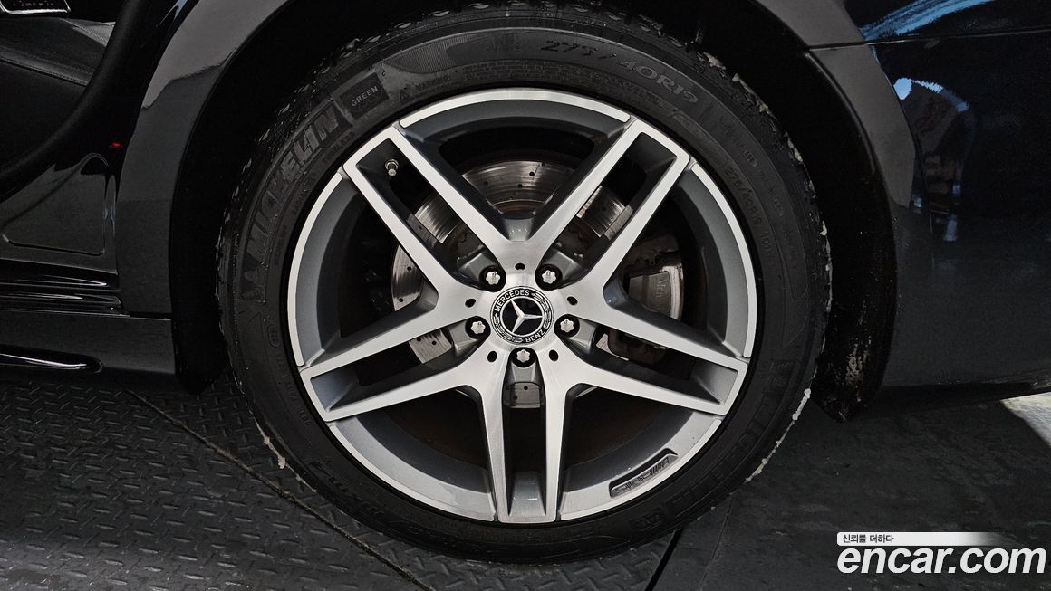 Mercedes-Benz S-Class 2019